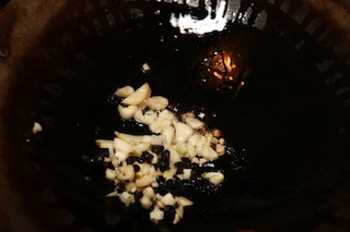 wok_recipes_01_fermented_black_beans_ginger_garlic